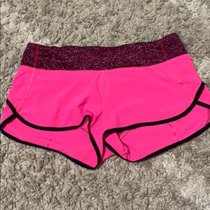 LULULEMON PINK SPEED SHORTS EUC